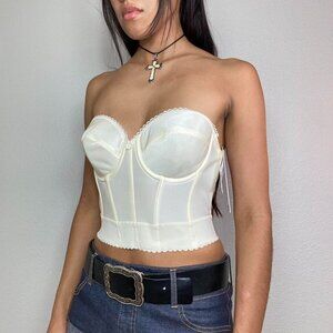 SMALL. WHITE CORSET, LACE ,NEW WITH TAGS , FOREVER 21
